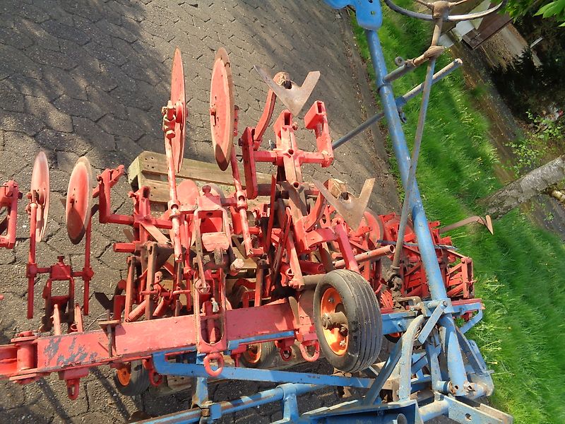 Rau Hacke 6 Reihig Gänsefußschare mit Pilotensitz