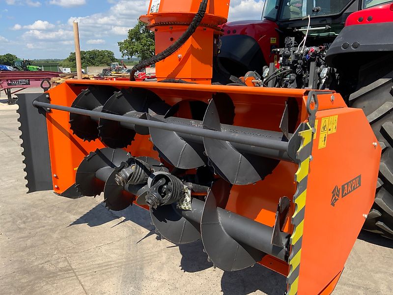 AKPIL Stratus Snow Blower