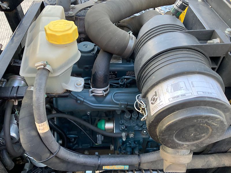 Ransomes Highway 3 Triple Mower 4WD (ST24328)