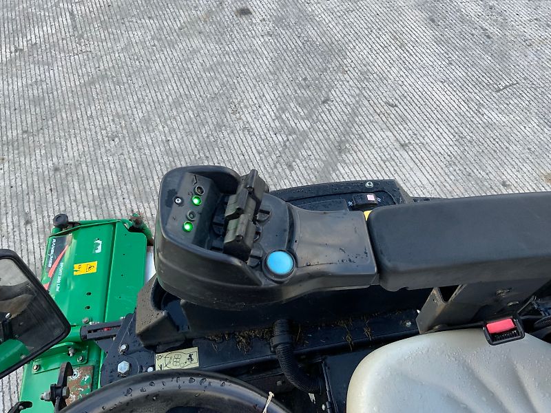 Ransomes Highway 3 Triple Mower 4WD (ST24328)