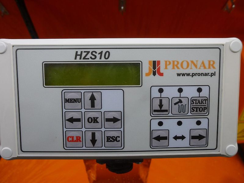 Pronar HZS 10 Selbstladestreuer