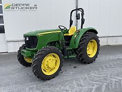 John Deere 5055E