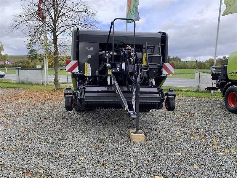 Claas ROLLANT 630 RC UNIWRAP