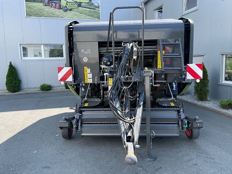 Claas ROLLANT 630 RC UNIWRAP