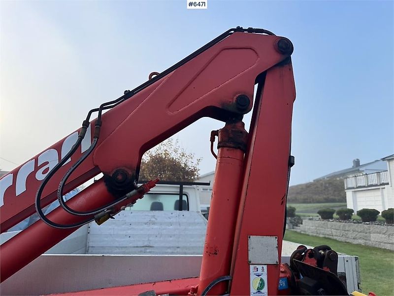 Mercedes-Benz 412D Planbil m/ Bakmontert kran.