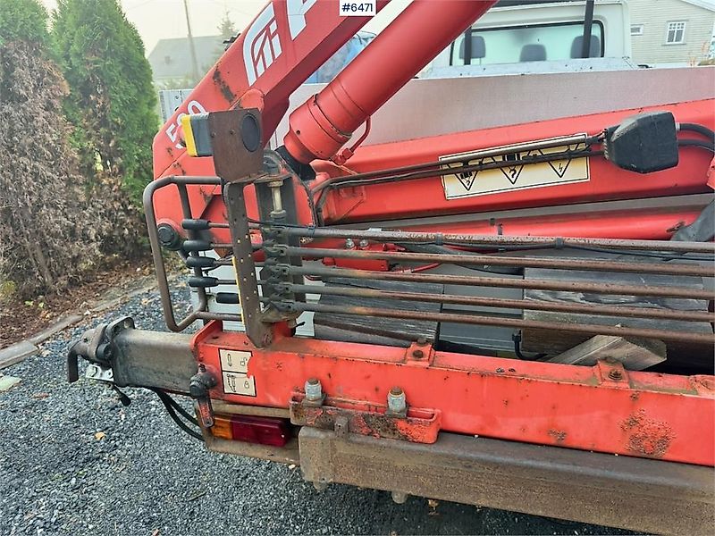 Mercedes-Benz 412D Planbil m/ Bakmontert kran.