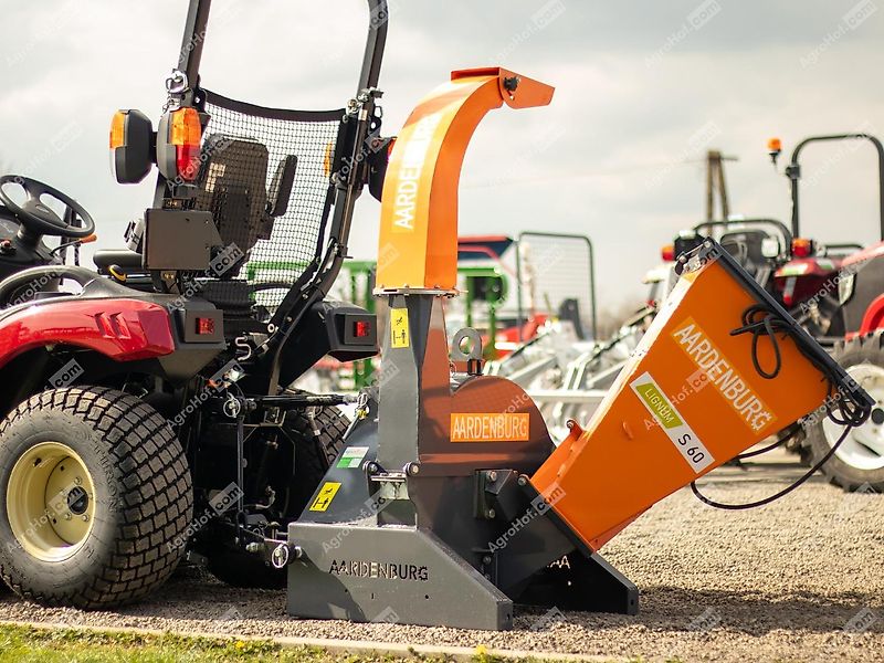 Aadenburg Lignum S / Holzhäcksler für max. 6-8 cm ⌀ Äste - BLACK FRIDAY RABATT