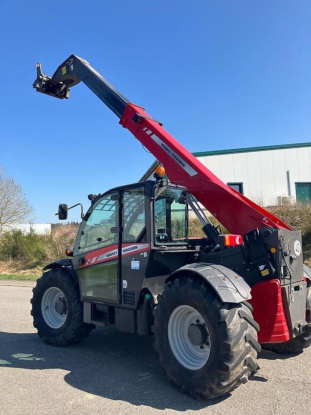 Massey Ferguson TH7038