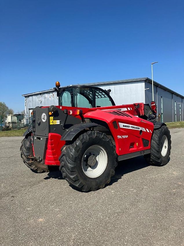 Massey Ferguson TH7038