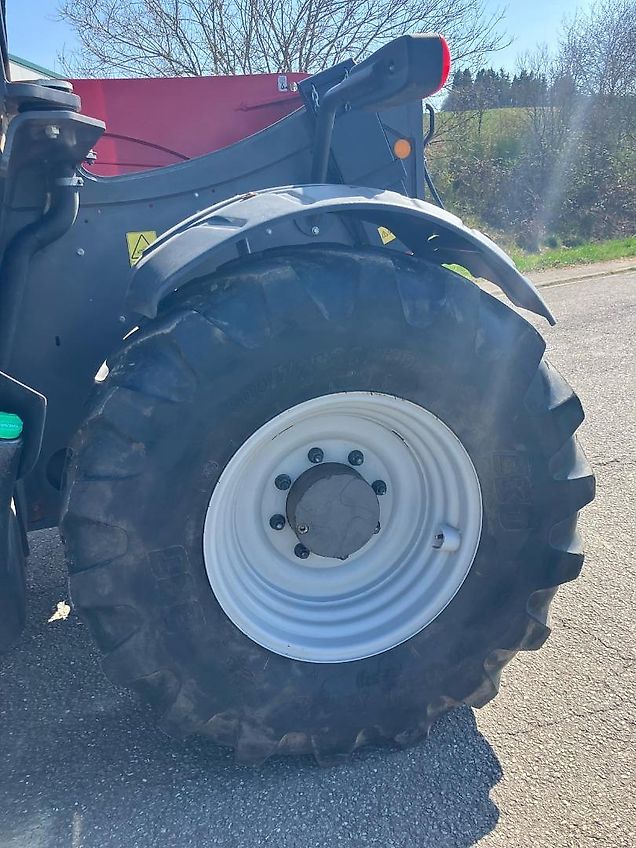 Massey Ferguson TH7038