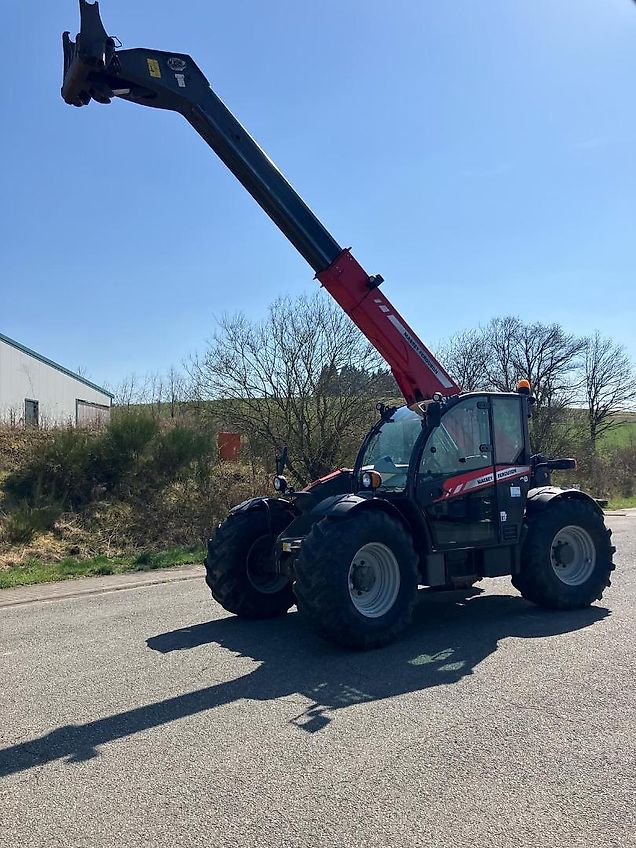 Massey Ferguson TH7038