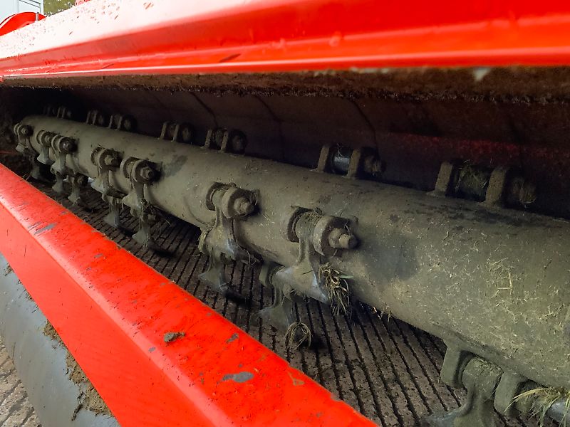 Kubota SE3250 Offset Flail Topper (ST25045)