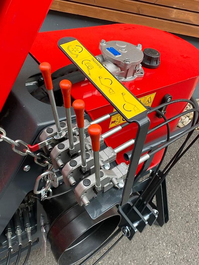 Omarv Böschungsmulcher Auslegemulcher Mulcher Schlegelmulcher