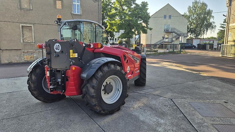 Massey Ferguson TH.7038