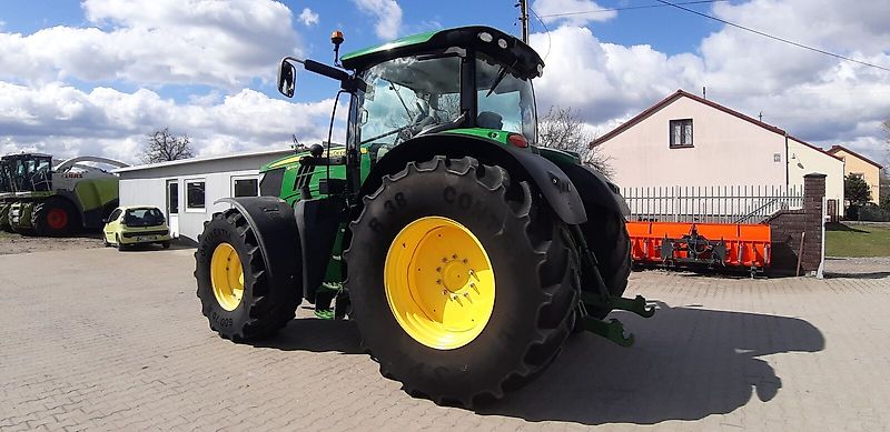 John Deere 6210 R