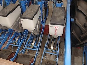 Monosem Monosem MS uien groenten zaaimachine Monosem Monosem MS uien groenten zaaimachine