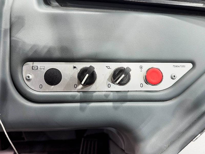 Faresin 9.70 HLS 74 telehandler with 7 ton and 8,8 m capacity, Joystick, pallet fork, bucket, 152 liter pump