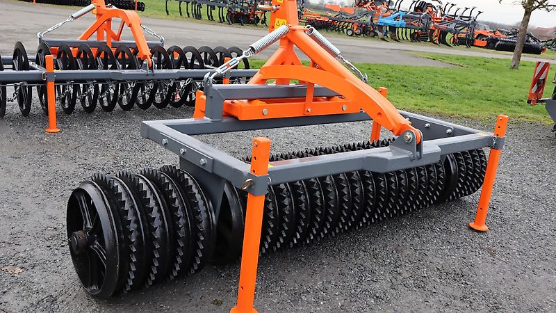 AgroXX MAXXIMUS - CAMBRIDGE FRONTPACKER--3.0 m mit Lenkbock - 525mm Ringe--