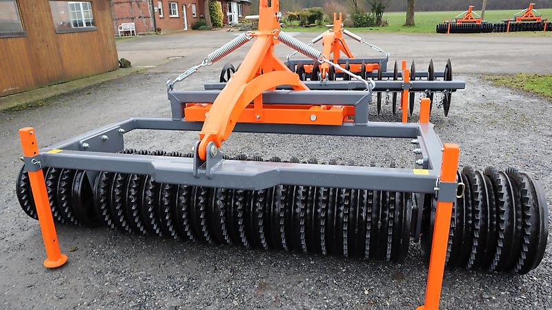 AgroXX MAXXIMUS - CAMBRIDGE FRONTPACKER--3.0 m mit Lenkbock - 525mm Ringe--