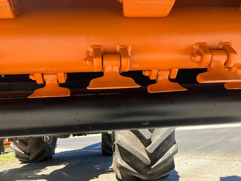 Berti DUAL 280 - Front- & Heckanbau