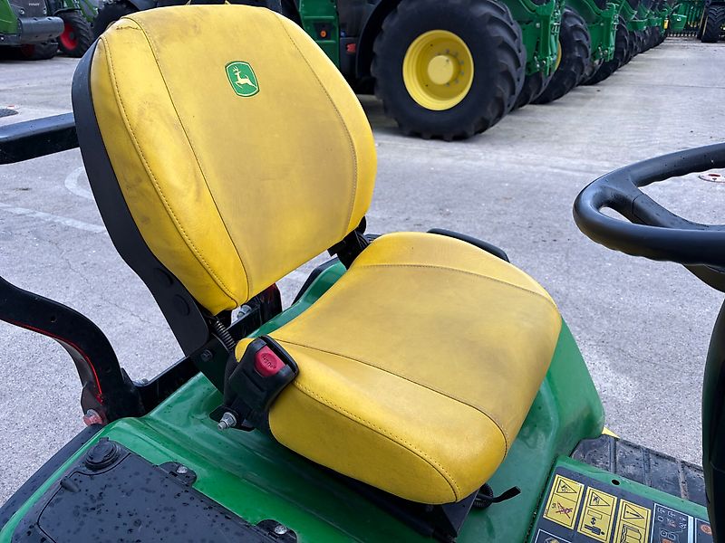 John Deere X940