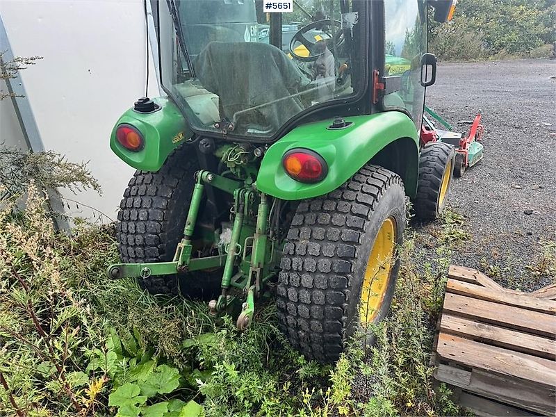 John Deere 3045R