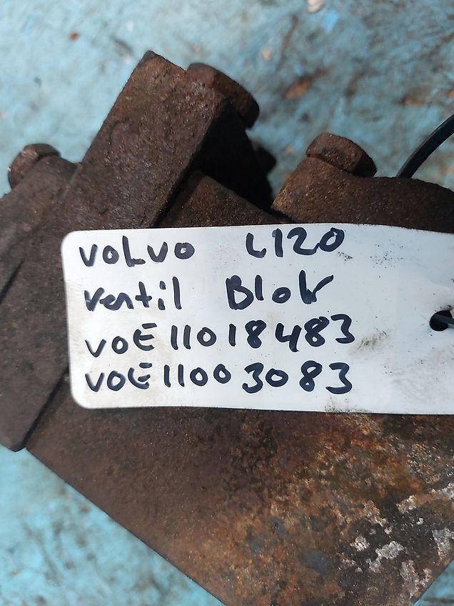 Volvo L120 (Spare part/Reservedel/Ersatzteil)