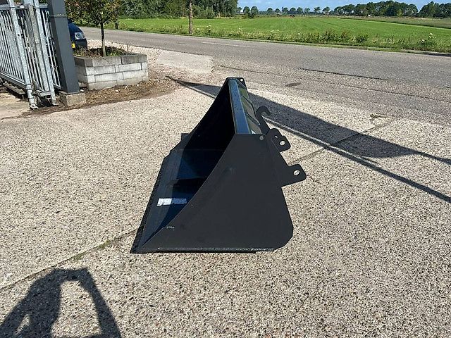 TALEX Volumebak | Voorladerbak | 1,60 mtr. | Giant