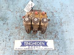 Volvo L120 (Spare part/Reservedel/Ersatzteil)