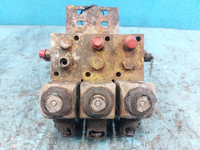 Volvo L120 (Spare part/Reservedel/Ersatzteil)