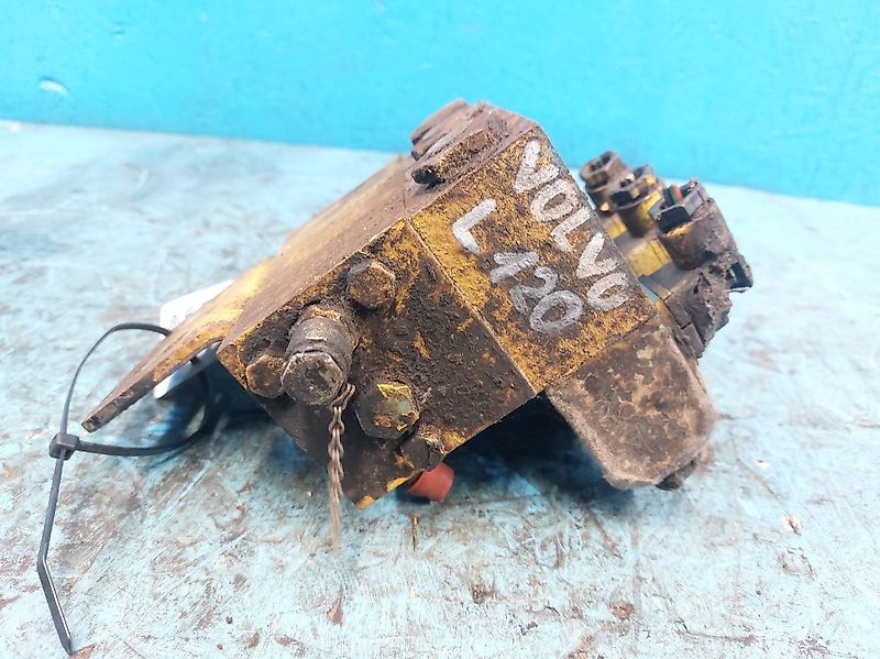 Volvo L120 (Spare part/Reservedel/Ersatzteil)