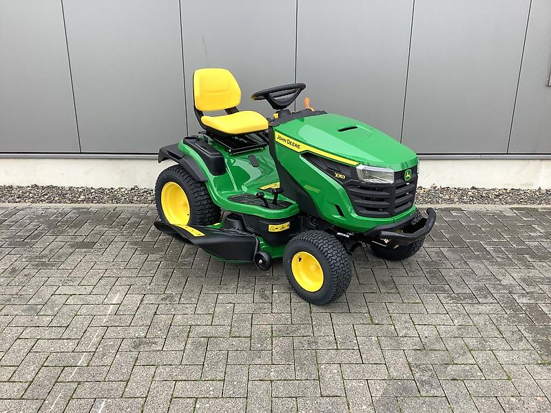John Deere X167