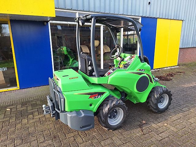 Avant E527 TDL elektrische minilader