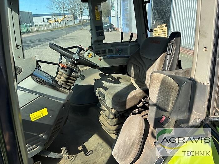 Claas ARION 640 CEBIS