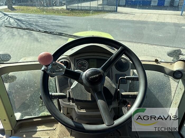 Claas ARION 640 CEBIS