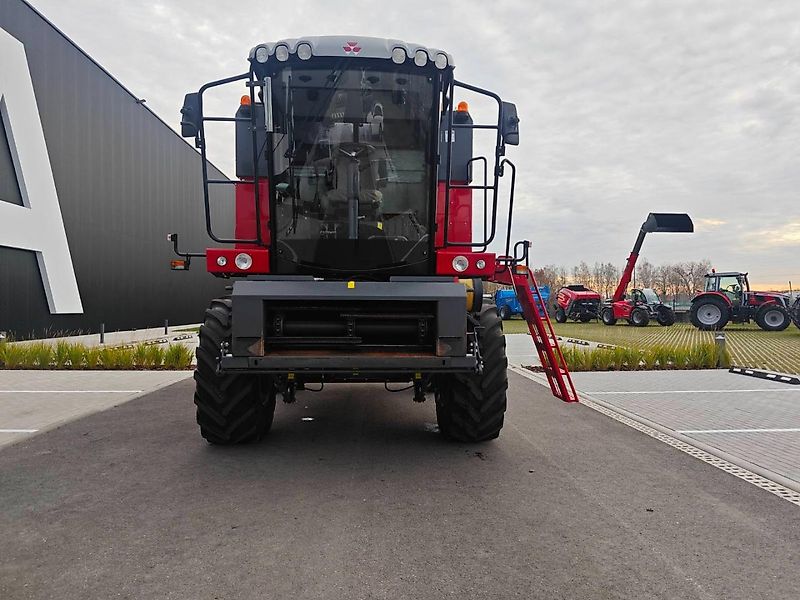 Massey Ferguson 7340
