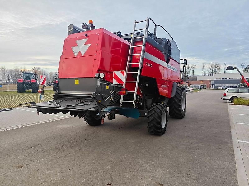 Massey Ferguson 7340