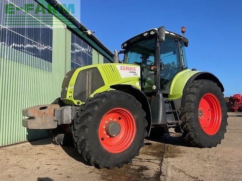 Claas AXION 810