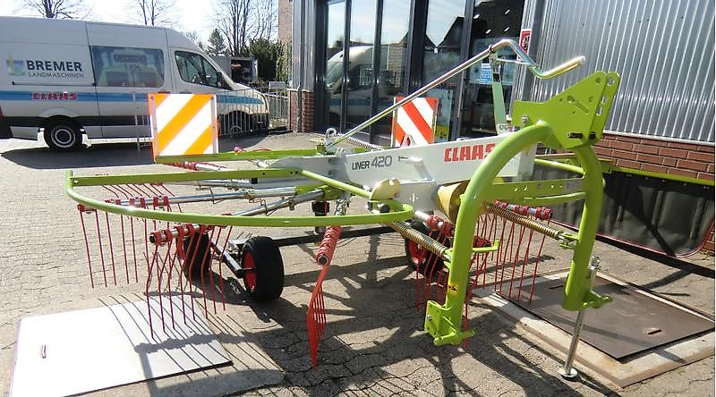 Claas LINER 420