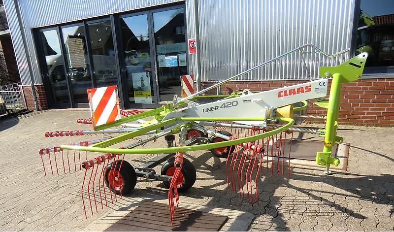 Claas LINER 420
