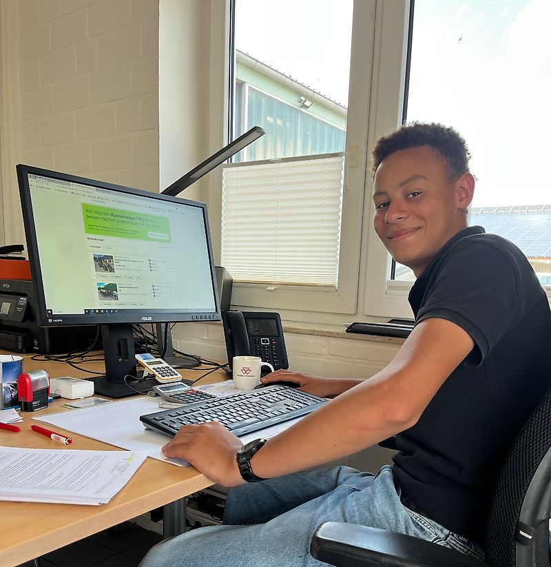 Kontaktní osoba Pan Alexander Petersen