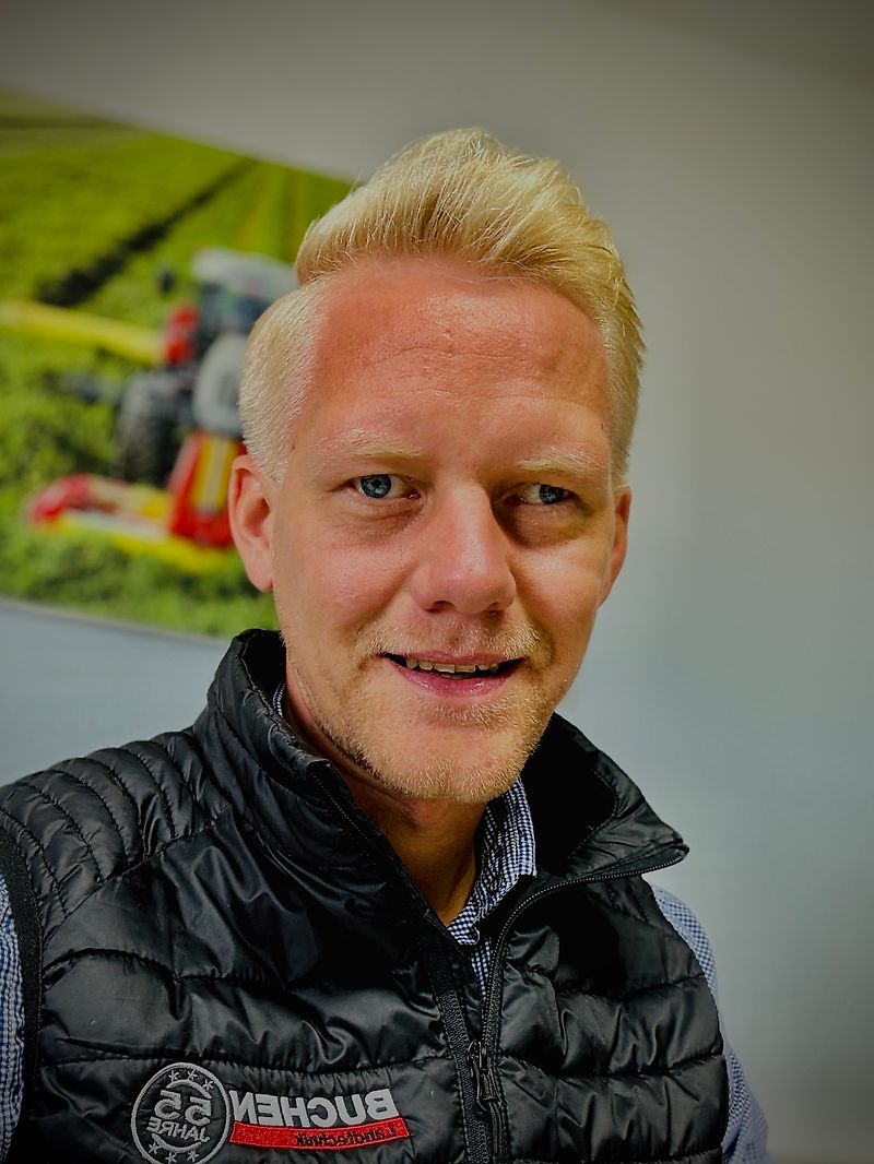 Kontaktní osoba Pan Sebastian Scherer