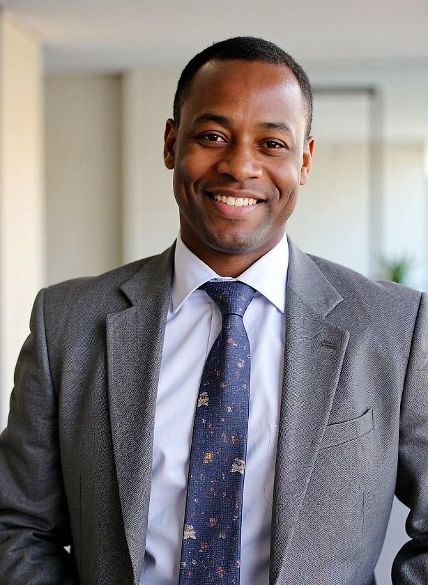 Kontaktní osoba Pan Victor Riwa