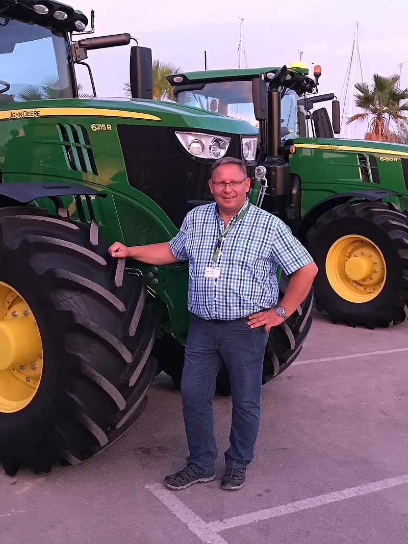 Kontaktní osoba Pan Stefan Müller